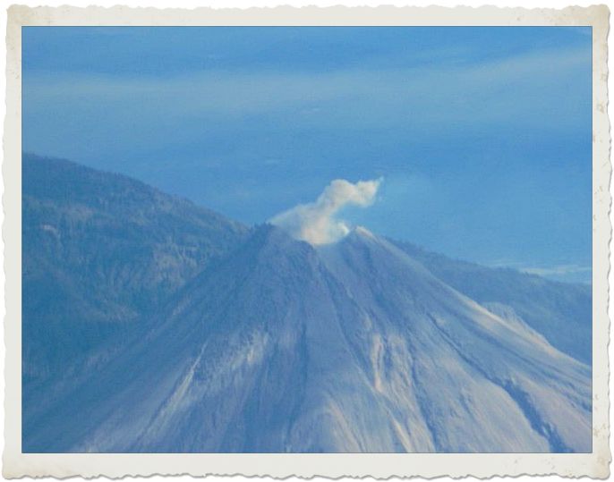 Prise de vue arienne du volcan de Colima